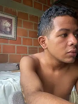 Snapshot of wild_best chatting on 03-02-26, 02:35 wild best online show from 03-02-26, 02:35