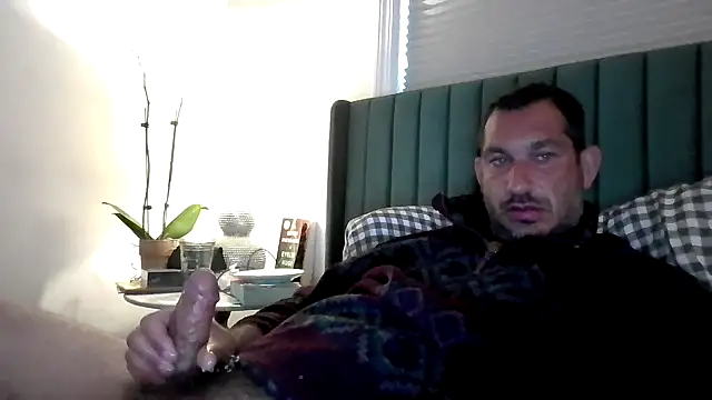 ckraiders84 online show from 06-08-26, 05:35