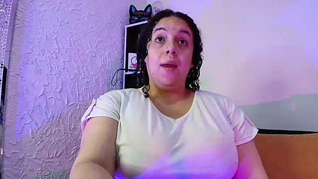 Natasha Amber online show from 11-14-25, 05:33