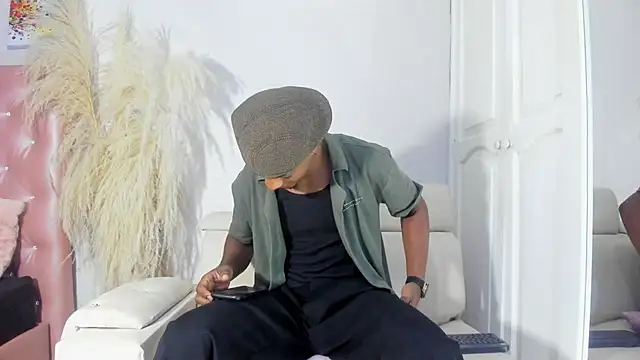 Snapshot of for_itan chatting on 03-06-26, 12:34 for itan online show from 03-06-26, 12:34