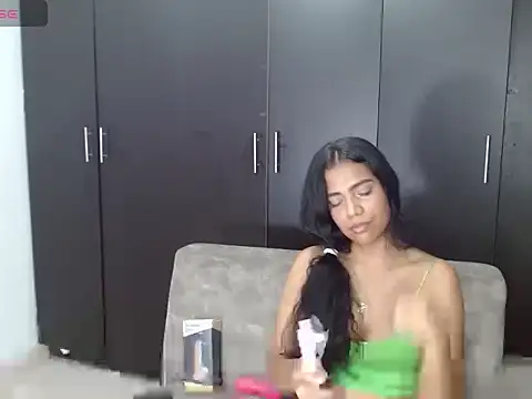 NandyKiss online show from 11-12-25, 07:13