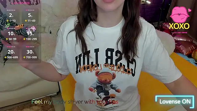 GlowMimi online show from 05-25-26, 03:51