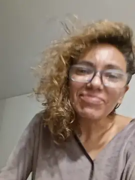 loveryvicky online show from 11-15-25, 12:34