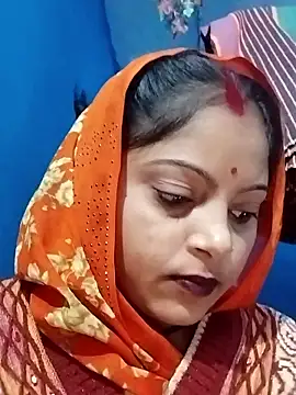 Snapshot of Anju_sharma chatting on 01-13-26, 11:43 Anju sharma online show from 01-13-26, 11:43