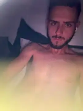 Snapshot of mattcumsquik chatting on 11-14-25, 06:01 mattcumsquik online show from 11-14-25, 06:01