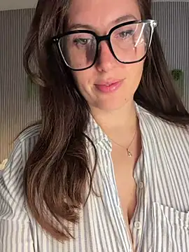 Snapshot of MysteryGirl__ chatting on 06-09-26, 07:42 MysteryGirl online show from 06-09-26, 07:42