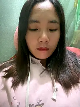 Elysia-007 online show from 10-31-25, 12:22