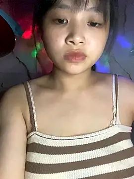 Snapshot of Tina-Marie chatting on 10-31-25, 03:57 Tina-Marie online show from 10-31-25, 03:57