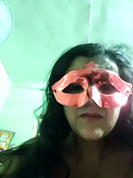 LOVE  RANI online show from 05-25-26, 07:42