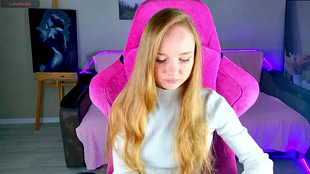 Snapshot of Shawty_Mia chatting on 01-08-26, 07:05 Shawty Mia online show from 01-08-26, 07:05