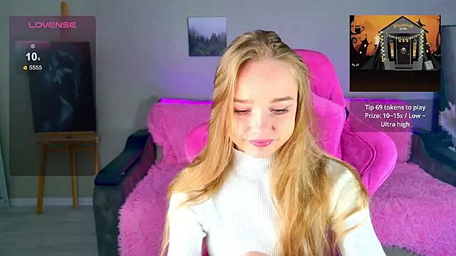 Snapshot of Shawty_Mia chatting on 01-18-26, 07:06 Shawty Mia online show from 01-18-26, 07:06