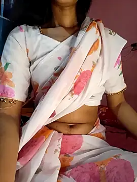 Snapshot of Green_LaDY66 chatting on 04-13-26, 03:17 Green LaDY66 online show from 04-13-26, 03:17