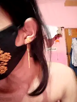 Snapshot of Green_LaDY66 chatting on 04-24-26, 12:18 Green LaDY66 online show from 04-24-26, 12:18