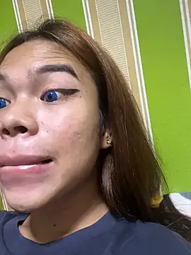 kierra fox online show from 11-18-25, 11:47