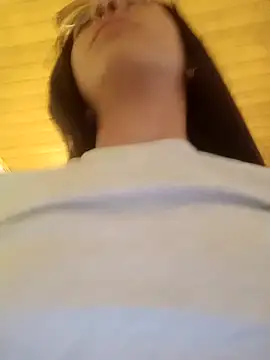 Skay bluee online show from 03-07-26, 07:22