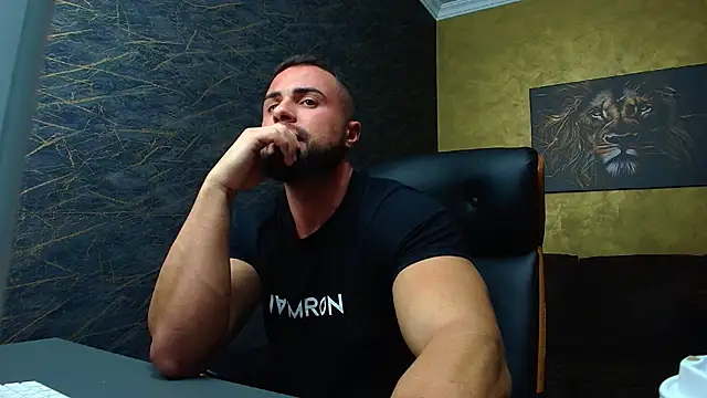 HayesWood online show from 11-06-25, 05:52