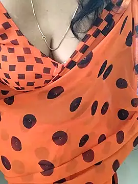 Snapshot of tamil_chitra12 chatting on 11-28-25, 03:31 tamil chitra12 online show from 11-28-25, 03:31