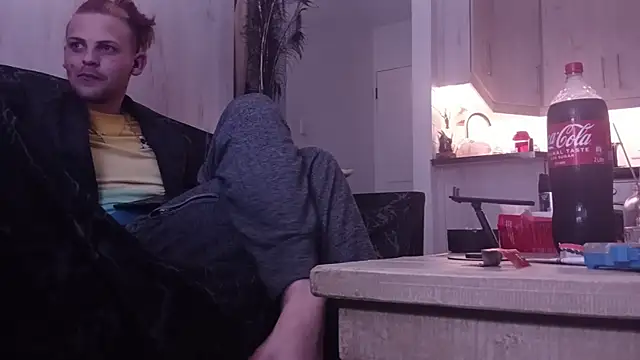 THOMMONSTER5299 online show from 12-13-25, 08:25