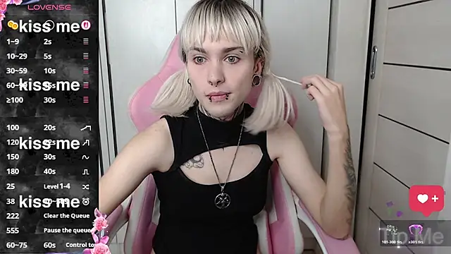 ElixabetANG online show from 11-10-25, 11:26