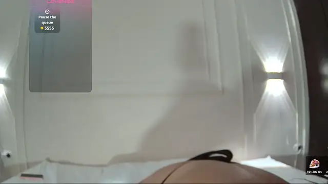 Marnie Gray online show from 11-08-25, 01:22