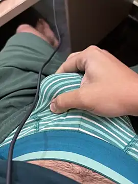 SentScruples online show from 11-17-25, 06:46