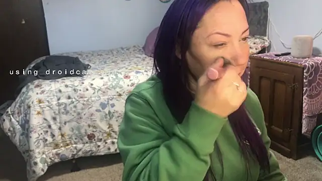 Snapshot of kristallic chatting on 01-09-26, 05:48 kristallic online show from 01-09-26, 05:48