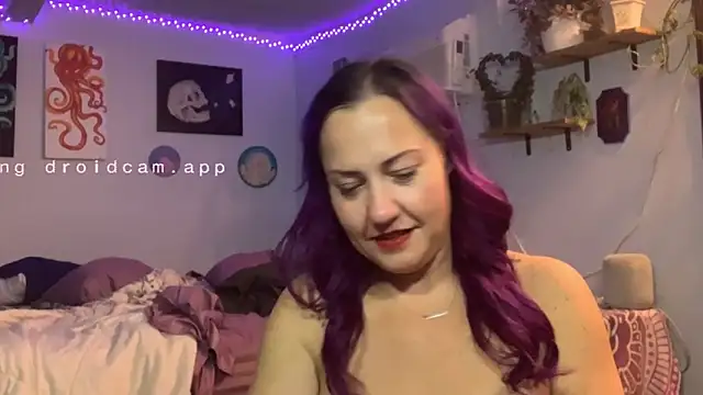 Snapshot of kristallic chatting on 01-12-26, 03:12 kristallic online show from 01-12-26, 03:12