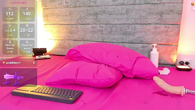 dulce gatita69 online show from 02-26-26, 03:55