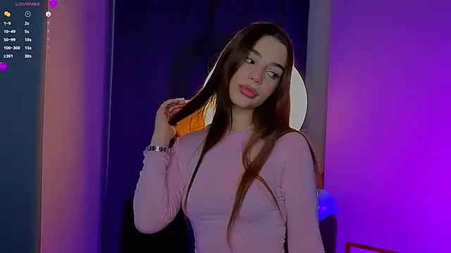 LauraHansil online show from 04-09-26, 07:08