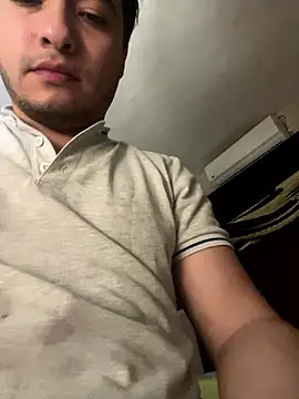 Snapshot of PetterPablo12 chatting on 01-13-26, 11:54 PetterPablo12 online show from 01-13-26, 11:54