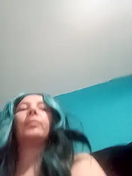 DeepestFantisy x online show from 10-31-25, 10:27