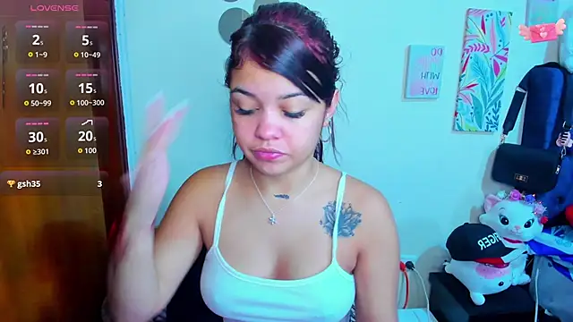 Emma boo online show from 11-15-25, 02:35