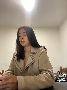 Snapshot of NatySensuaal chatting on 11-22-25, 03:05 NatySensuaal online show from 11-22-25, 03:05