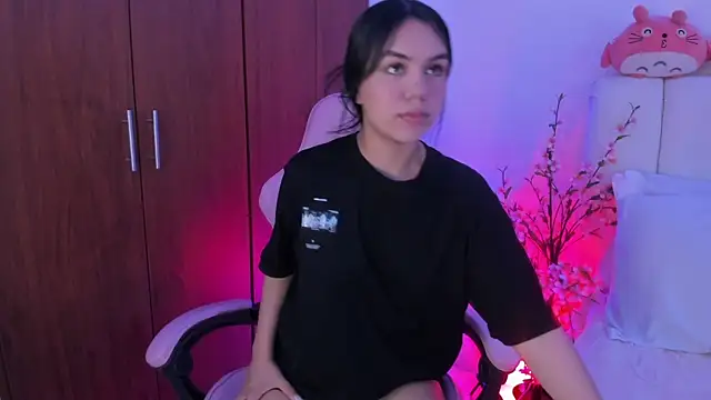 aurora rousse online show from 02-19-26, 09:00