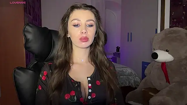 SweetCherry  N online show from 11-14-25, 10:29