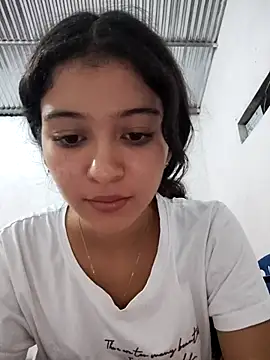 Soymaia online show from 03-27-26, 02:06