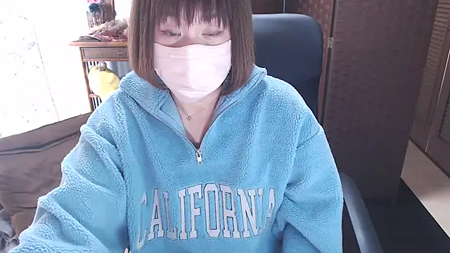 YUNONNON online show from 01-10-26, 01:07