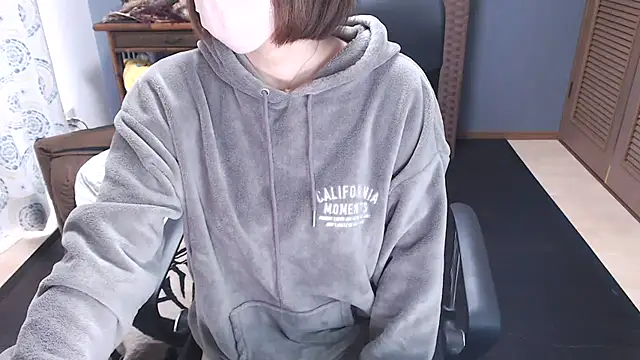 YUNONNON online show from 02-25-26, 04:44