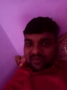 Snapshot of hb4825 chatting on 10-29-25, 09:22 hb4825 online show from 10-29-25, 09:22