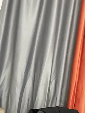 xiaojingzi66 online show from 12-15-25, 09:57