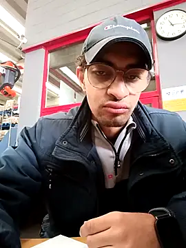 Snapshot of KaTorino chatting on 10-31-25, 09:43 KaTorino online show from 10-31-25, 09:43