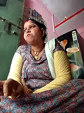 Snapshot of Sumona_dhari chatting on 11-29-25, 05:10 Sumona dhari online show from 11-29-25, 05:10