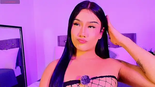 Vale prado online show from 11-22-25, 03:49