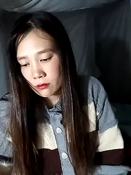 Snapshot of -Lana-123 chatting on 11-01-25, 12:29 -Lana-123 online show from 11-01-25, 12:29