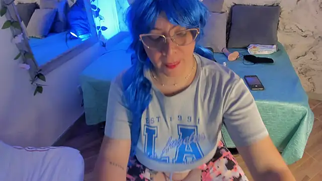 Snapshot of Jiah_Park chatting on 11-25-25, 02:44 Jiah Park online show from 11-25-25, 02:44