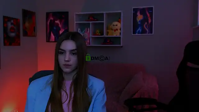 lisa dark  online show from 04-28-26, 11:26