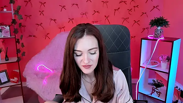 EdnaThomus online show from 11-08-25, 09:31