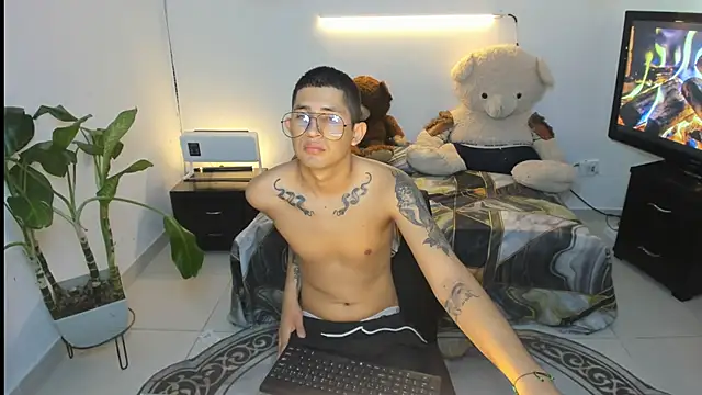 darwinandbrayann online show from 03-03-26, 08:15