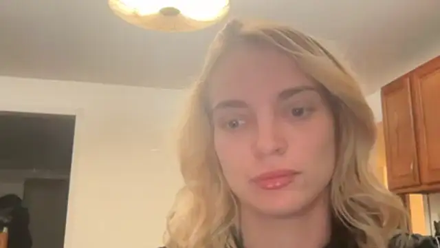 Snapshot of lanasharapovaxxx chatting on 02-17-26, 12:40 lanasharapovaxxx online show from 02-17-26, 12:40