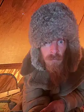 Snapshot of Cowboycocky chatting on 10-30-25, 03:02 Cowboycocky online show from 10-30-25, 03:02